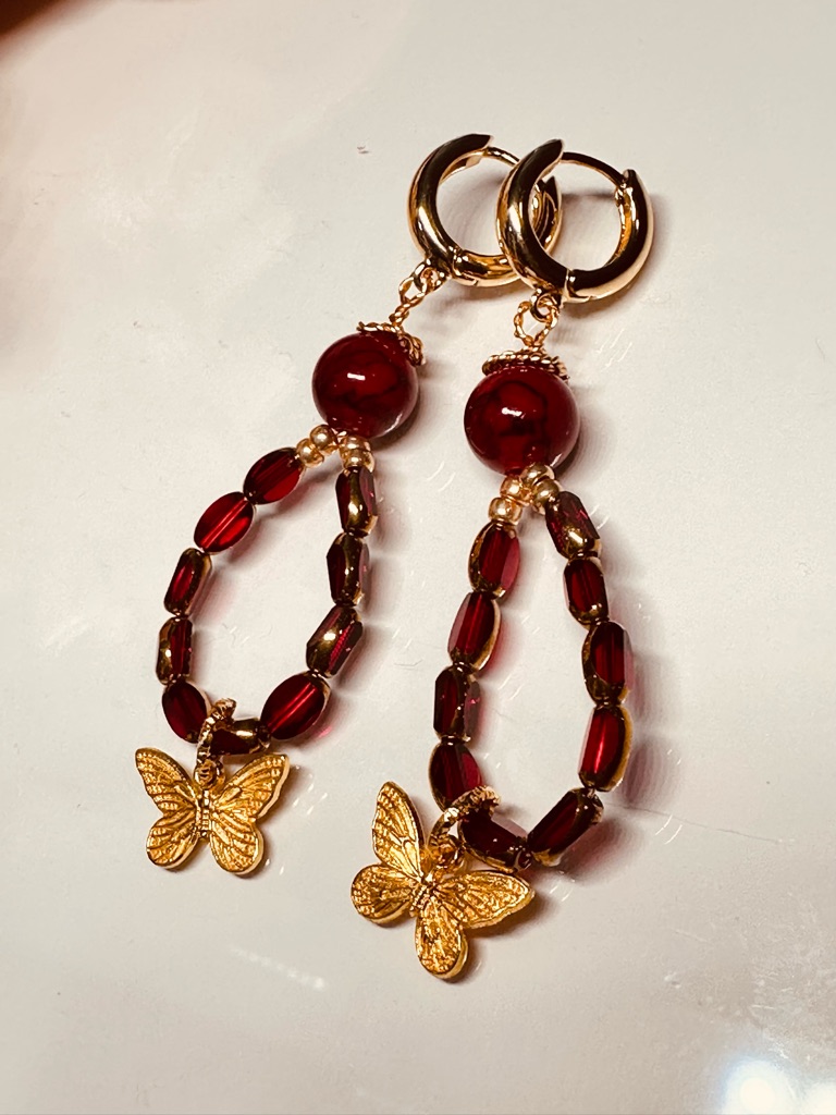 Burgundy Crystals And Gold Butterfly Earrings 35$